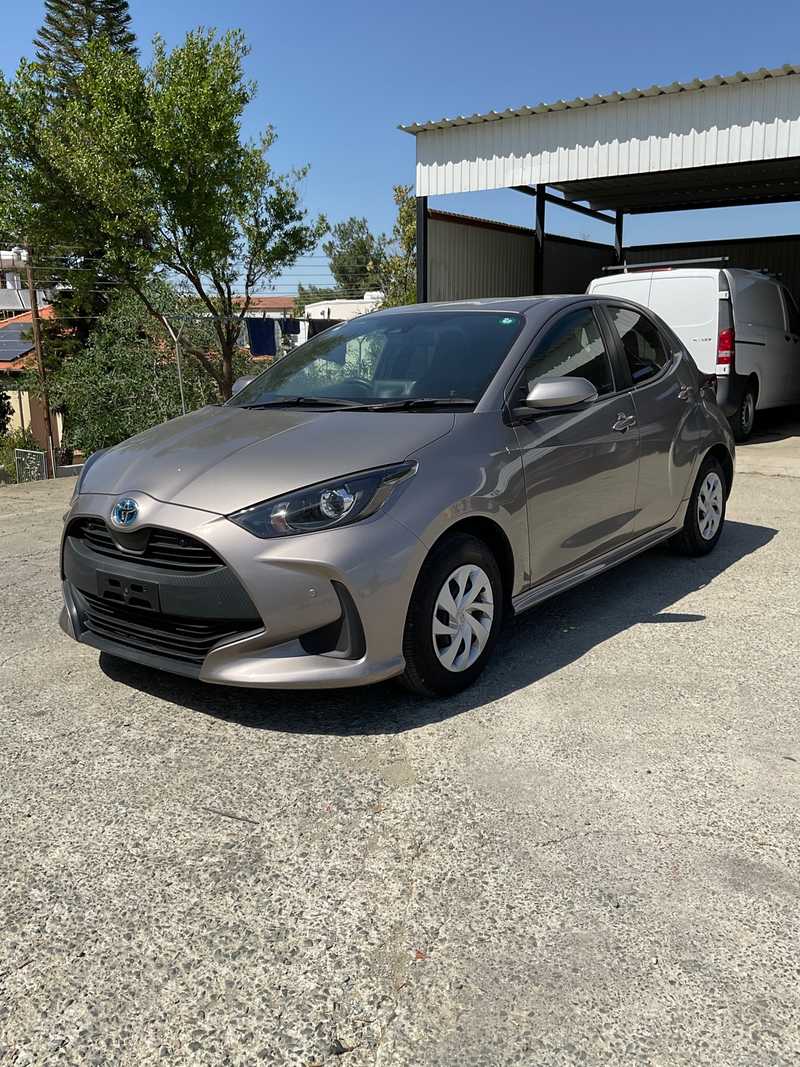 2022 Toyota Yaris 1,5L 2022 Cyprus