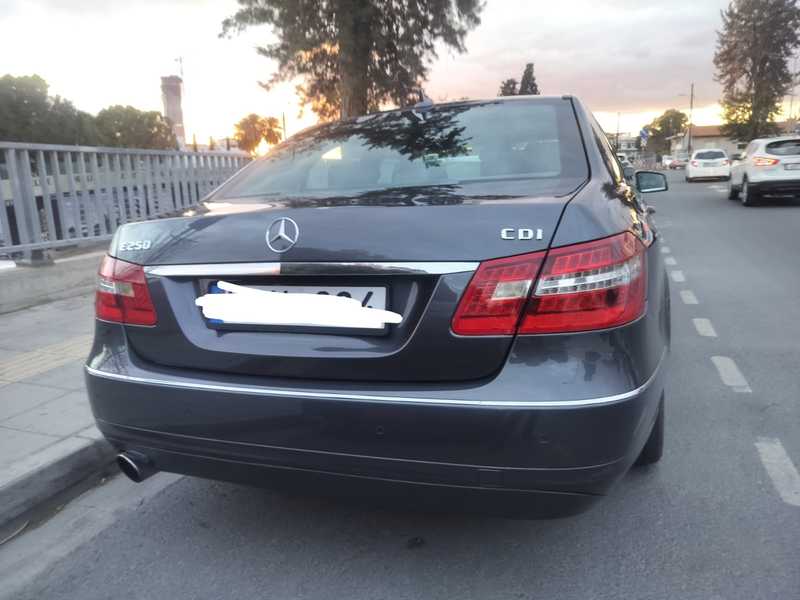 2011 Mercedes-Benz E-Class 2,2L 2011 Cyprus