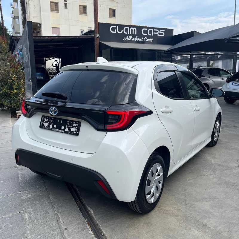 2022 Toyota Yaris 1,5L 2022 Cyprus