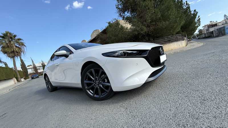 Mazda 3 1,8L 2024