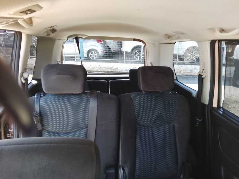 2016 Nissan Serena 2,0L 2016 Cyprus