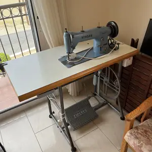 Sewing machine singer industrial professional 331k104, Limassol — Parekklisia