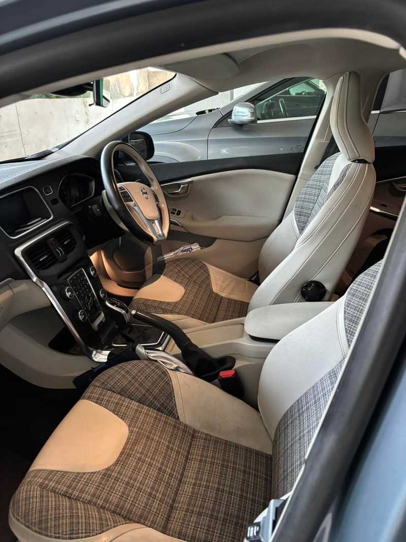 2017 Volvo V40 1,4L 2017 Cyprus