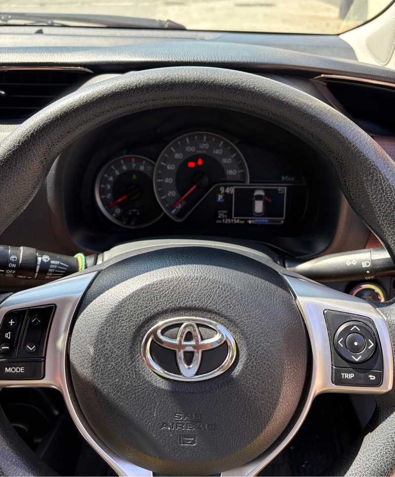 2015 Toyota Vitz 1,3L 2015 Cyprus