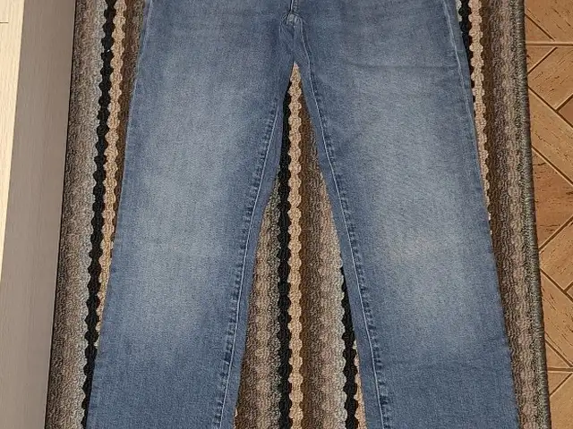Calvin Klein Jeans W25 L30. Very good clean condition, Επαρχία Λάρνακας — Αραδίππου - Απόστολος Λουκάς