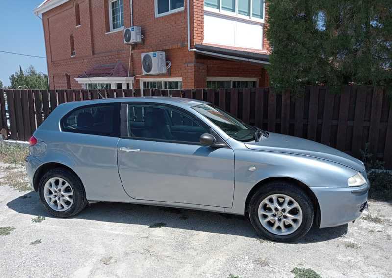 2004 Alfa Romeo 147 1,6L 2004 Cyprus
