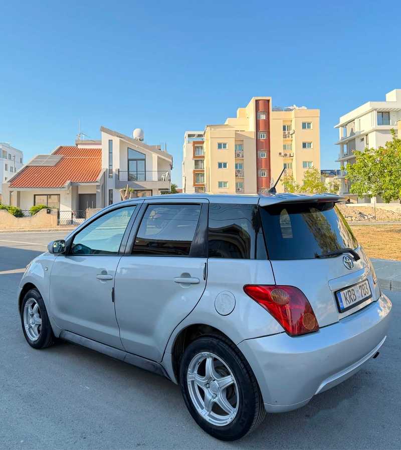 2004 Toyota Ist 1,5L 2004 Cyprus