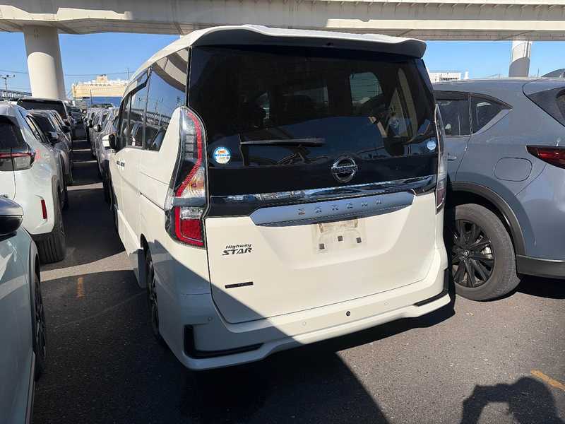 2021 Nissan Serena 2,0L 2021 Cyprus