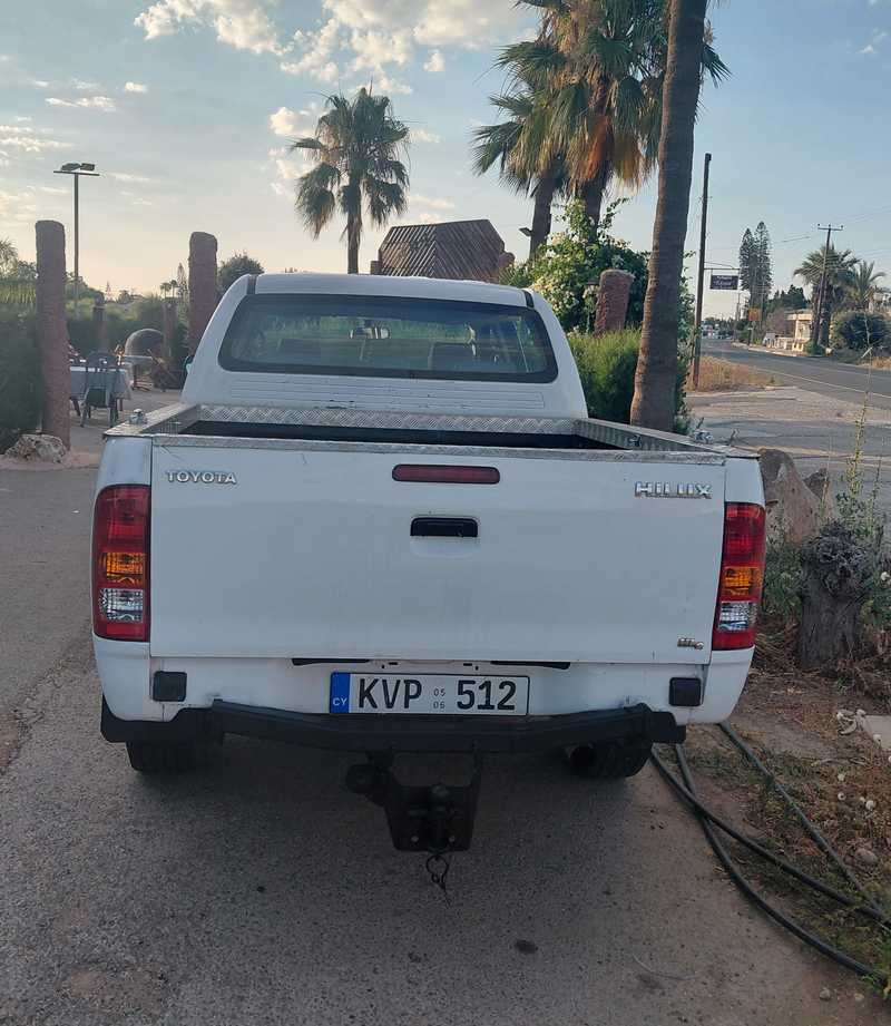 2006 Toyota Hilux 2,5L 2006 Cyprus