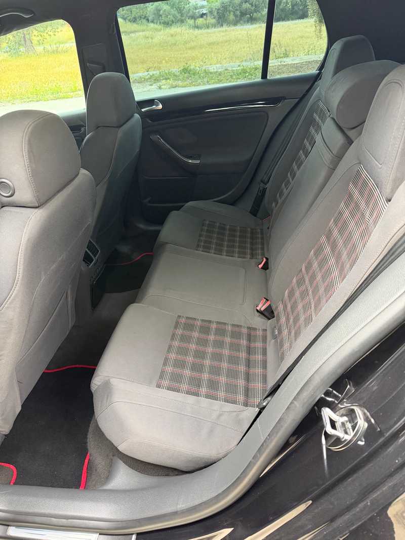 2005 Volkswagen Golf 2,0L 2005 Cyprus