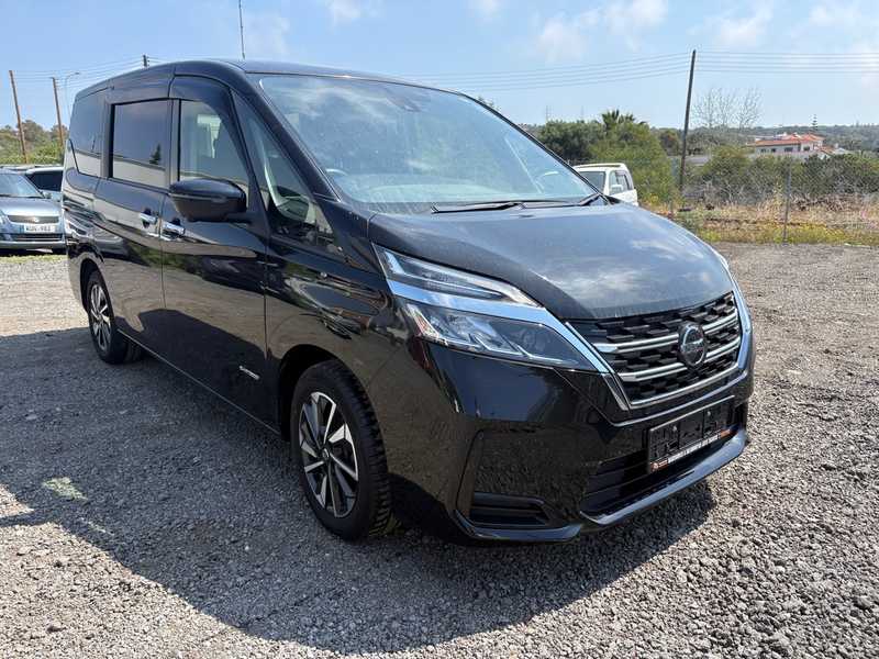 Nissan Serena 2,0L 2021