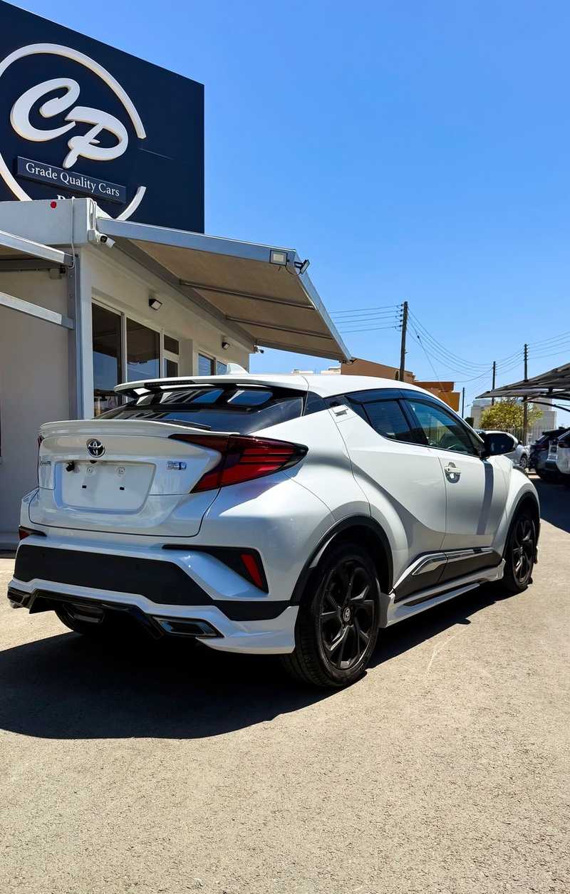 2023 Toyota C-HR 1,8L 2023 Cyprus