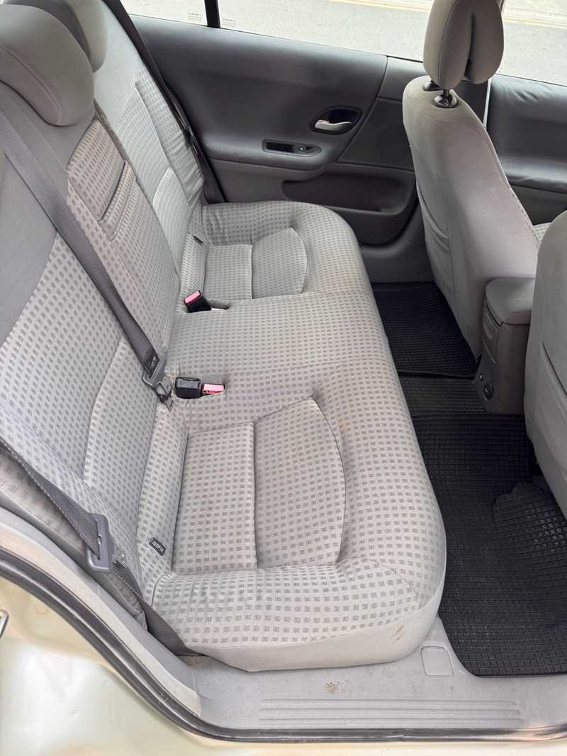 2003 Renault Laguna 1,6L 2003 Cyprus