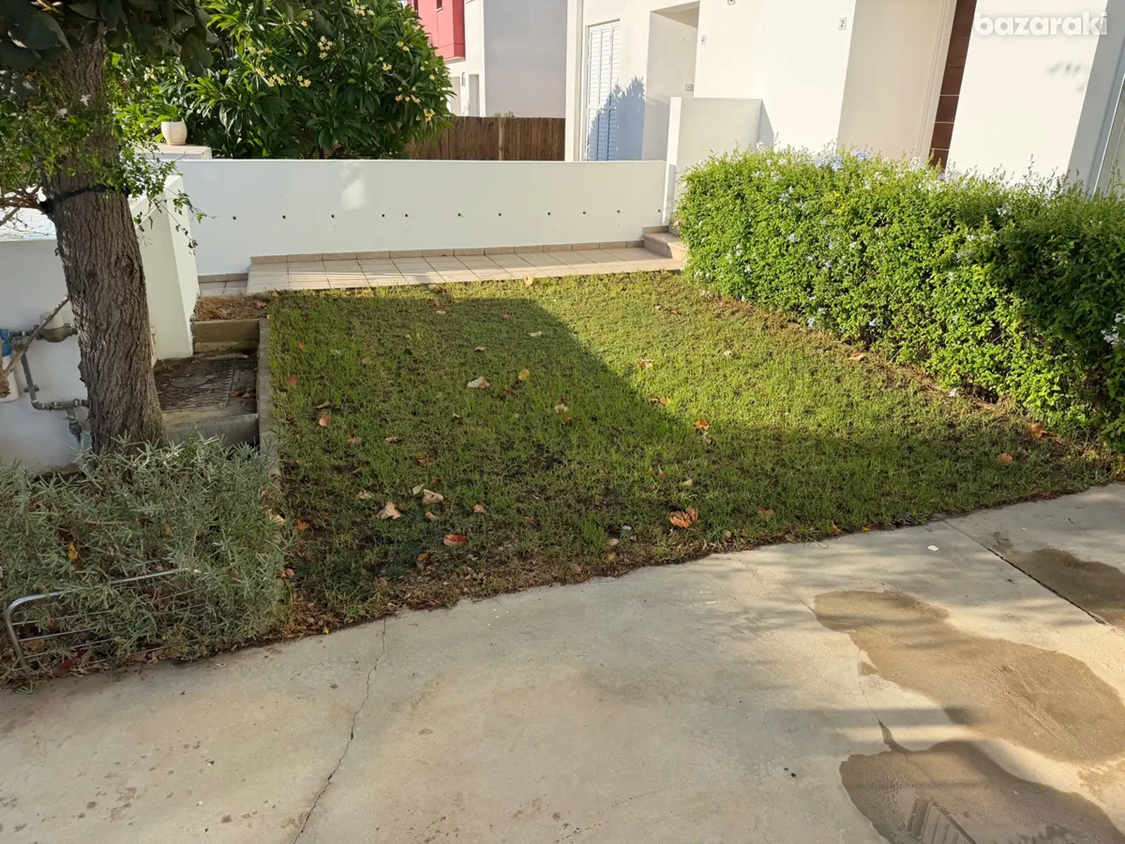 House, 3 bedrooms — 2