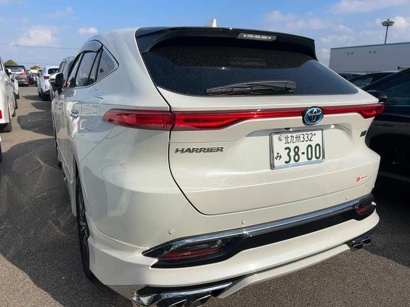 2021 Toyota Harrier 2,5L 2021 Cyprus