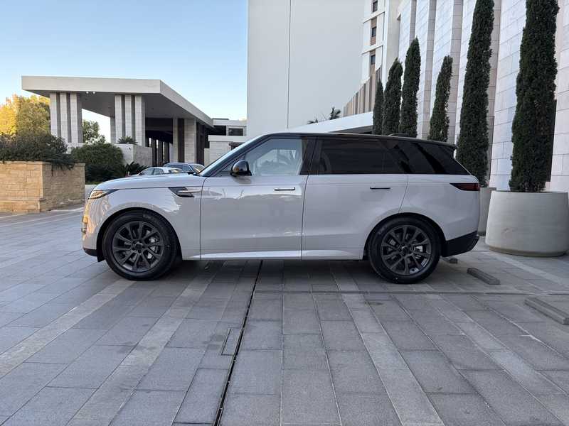 2026 Land Rover Range Rover Sport 3,0L 2026 Cyprus