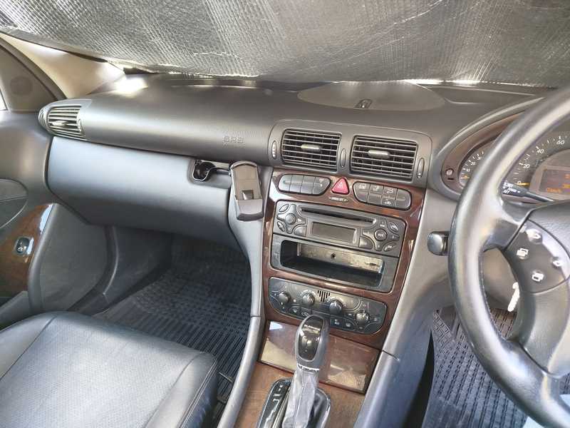2001 Mercedes-Benz C-Class 2,2L 2001 Cyprus