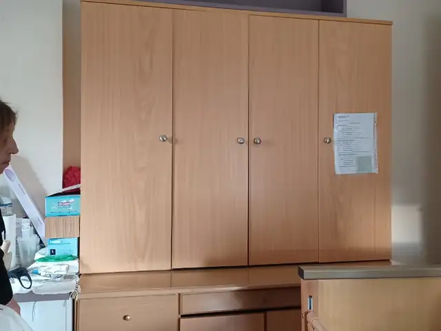 Cabinet, Επαρχία Λεμεσού — Λεμεσός - Άγιος Νικόλαος