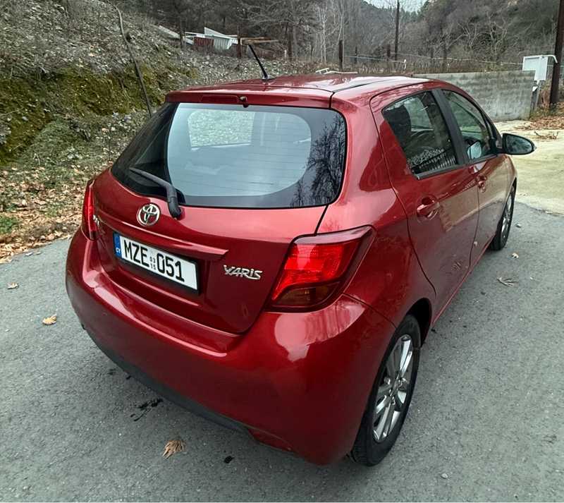 2015 Toyota Yaris 1,3L 2015 Cyprus