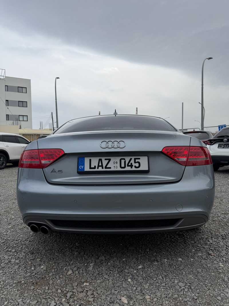 2010 Audi A5 2,0L 2010 Cyprus