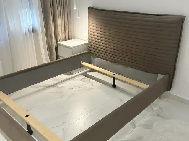 Natuzzi bed, Limassol — Limassol - Mesa Geitonia