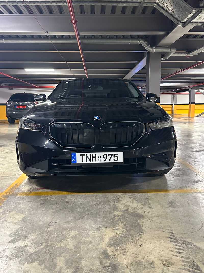 BMW 5-Series 2,0L 2024