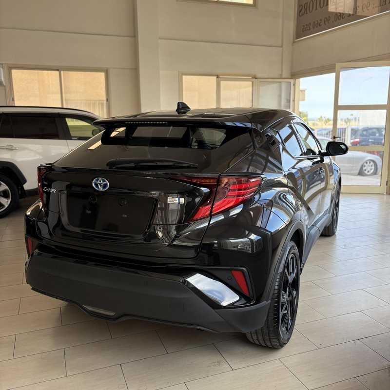 2021 Toyota C-HR 1,8L 2021 Cyprus