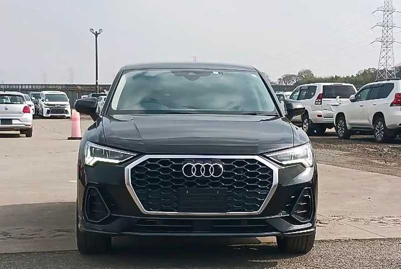 Audi Q3 1,5L 2023