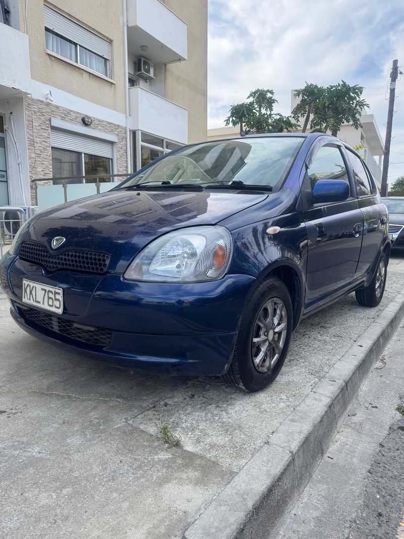 2000 Toyota Vitz 1,0L 2000 Cyprus