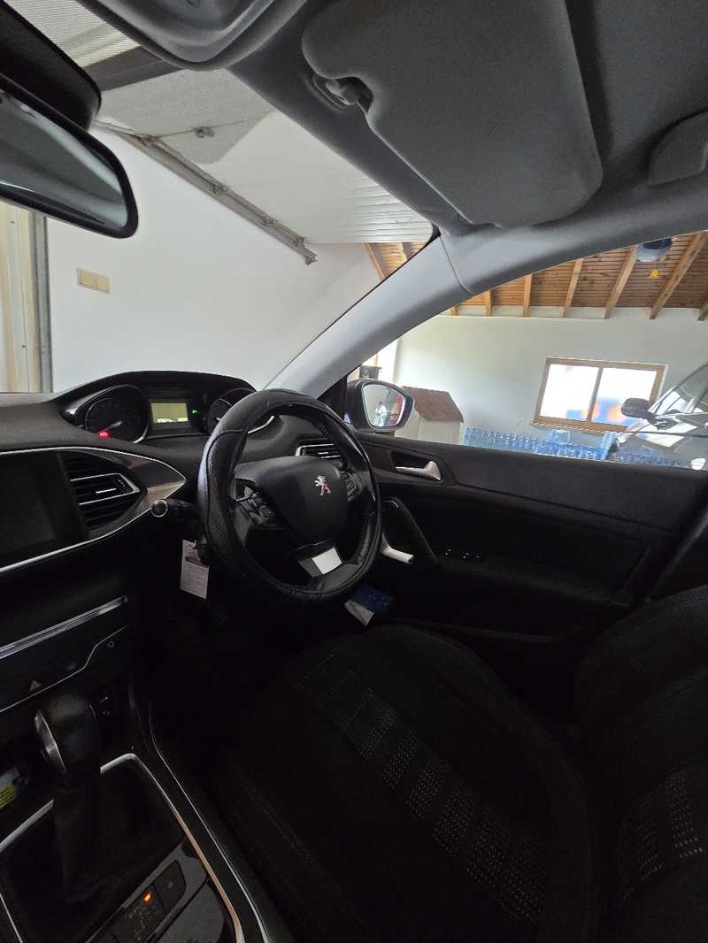 2016 Peugeot 308 1,2L 2016 Cyprus