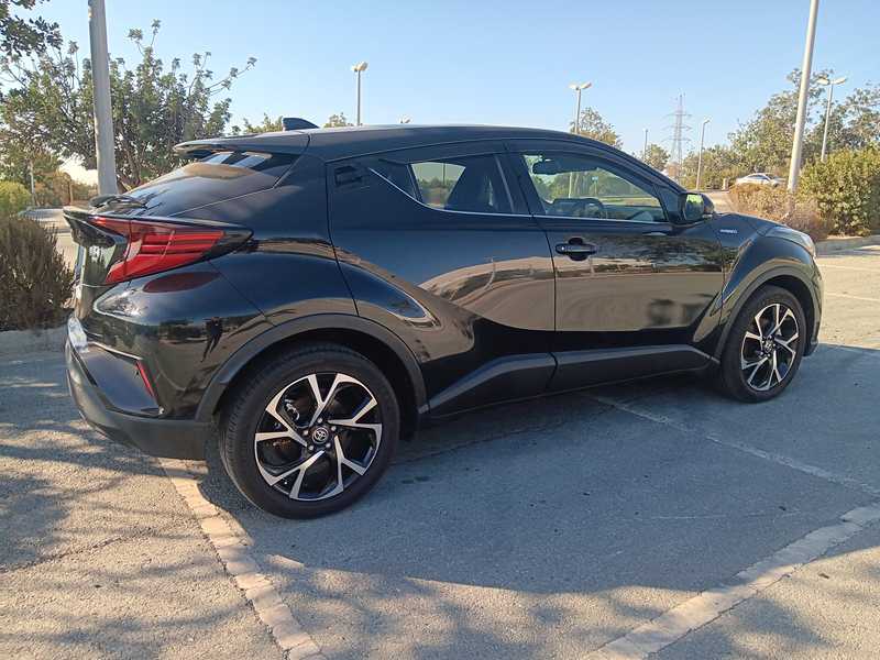 2021 Toyota C-HR 1,8L 2021 Cyprus