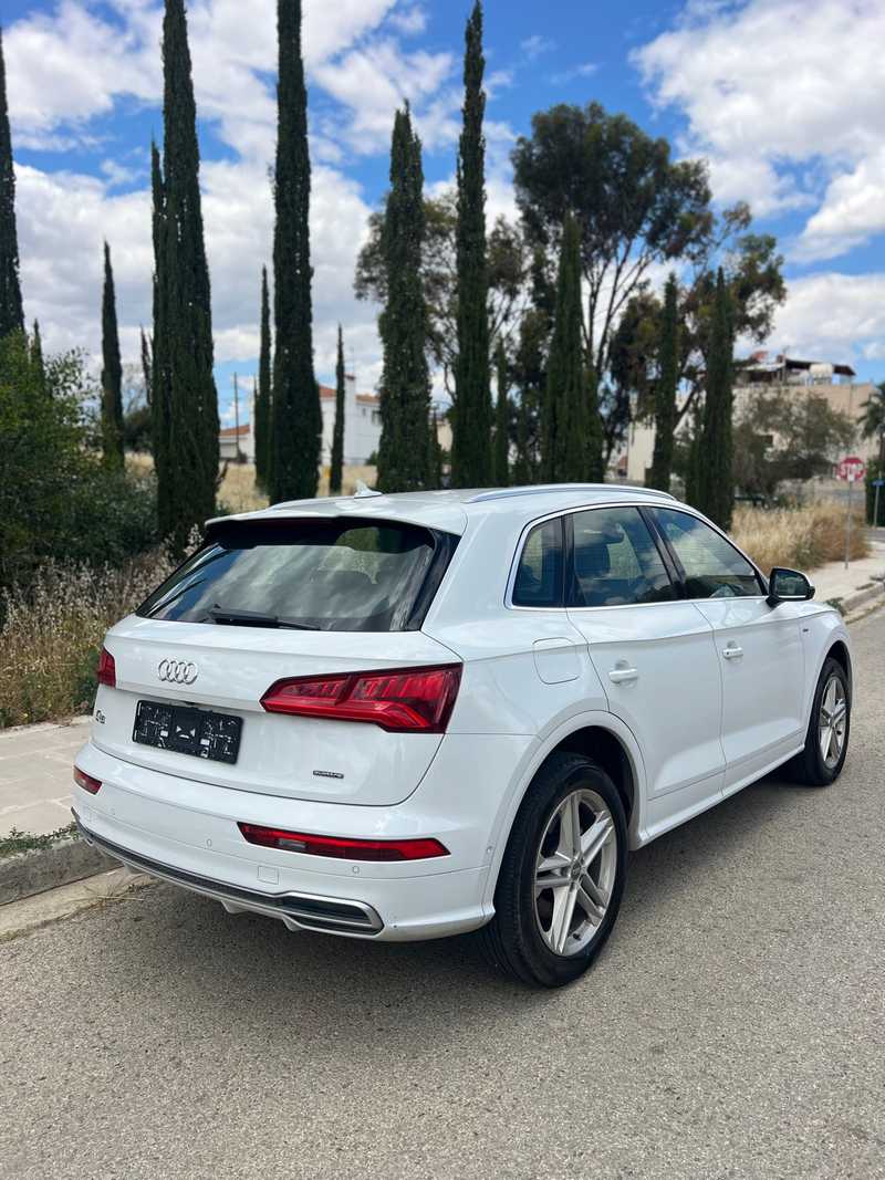 2020 Audi Q5 2,0L 2020 Cyprus