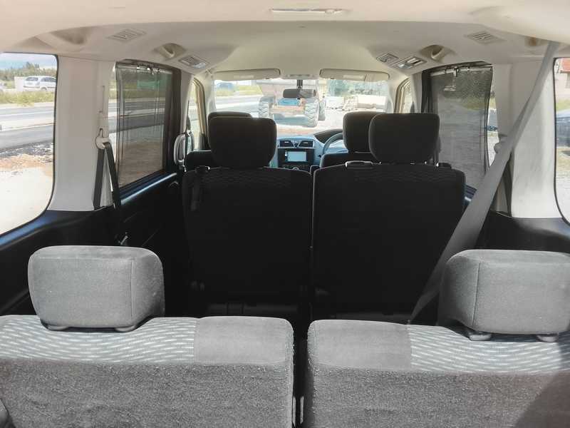 2016 Nissan Serena 2,0L 2016 Cyprus