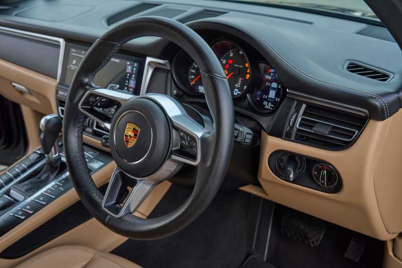 2021 Porsche Macan 2,0L 2021 Cyprus
