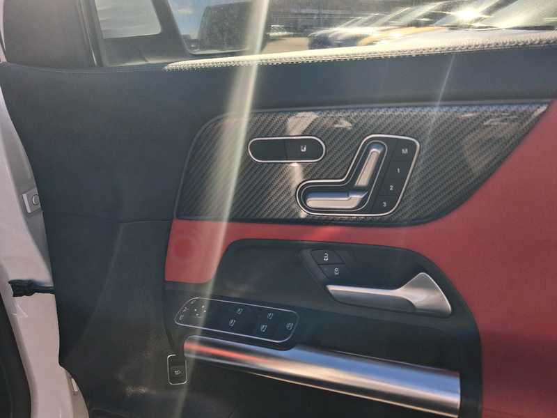 2024 Mercedes-Benz GLA-Class 2,0L 2024 Cyprus