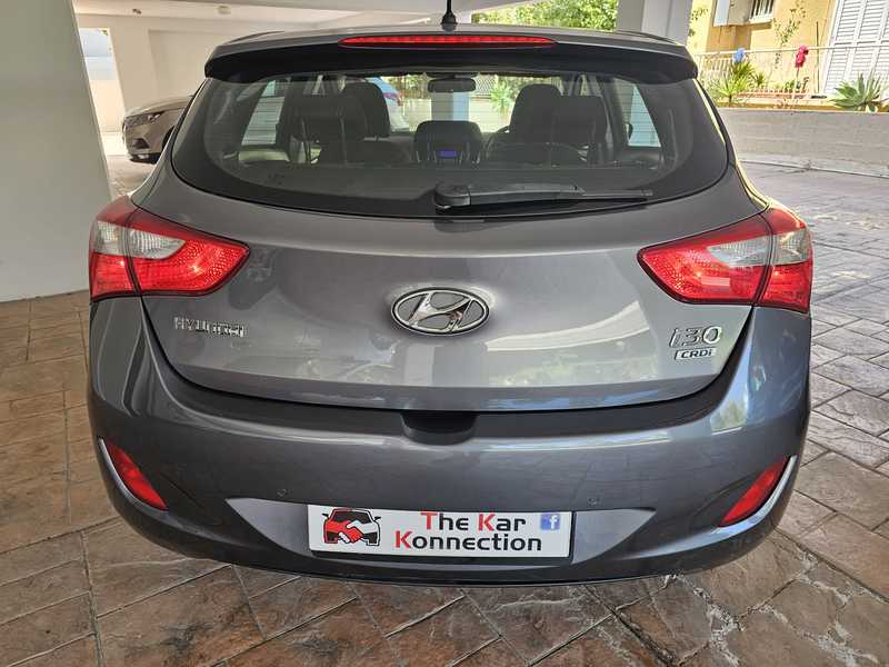 2014 Hyundai i30 1,6L 2014 Cyprus