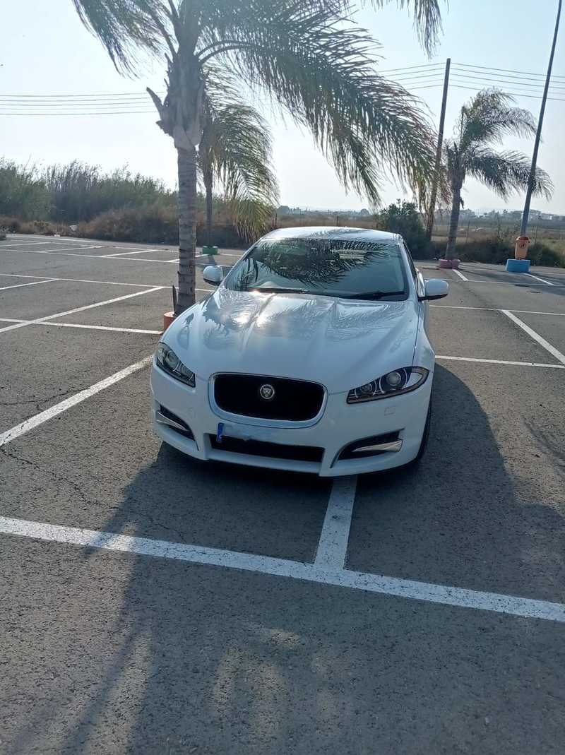 2013 Jaguar XF 2,2L 2013 Cyprus