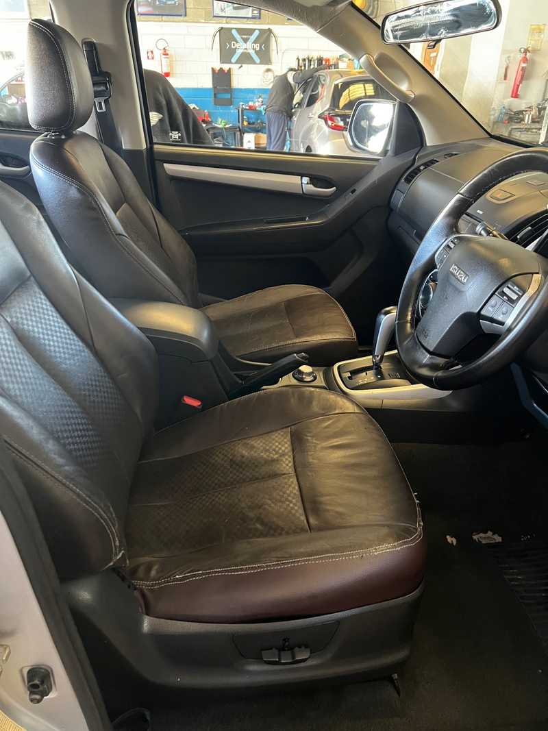 2013 Isuzu D-MAX 2,5L 2013 Cyprus