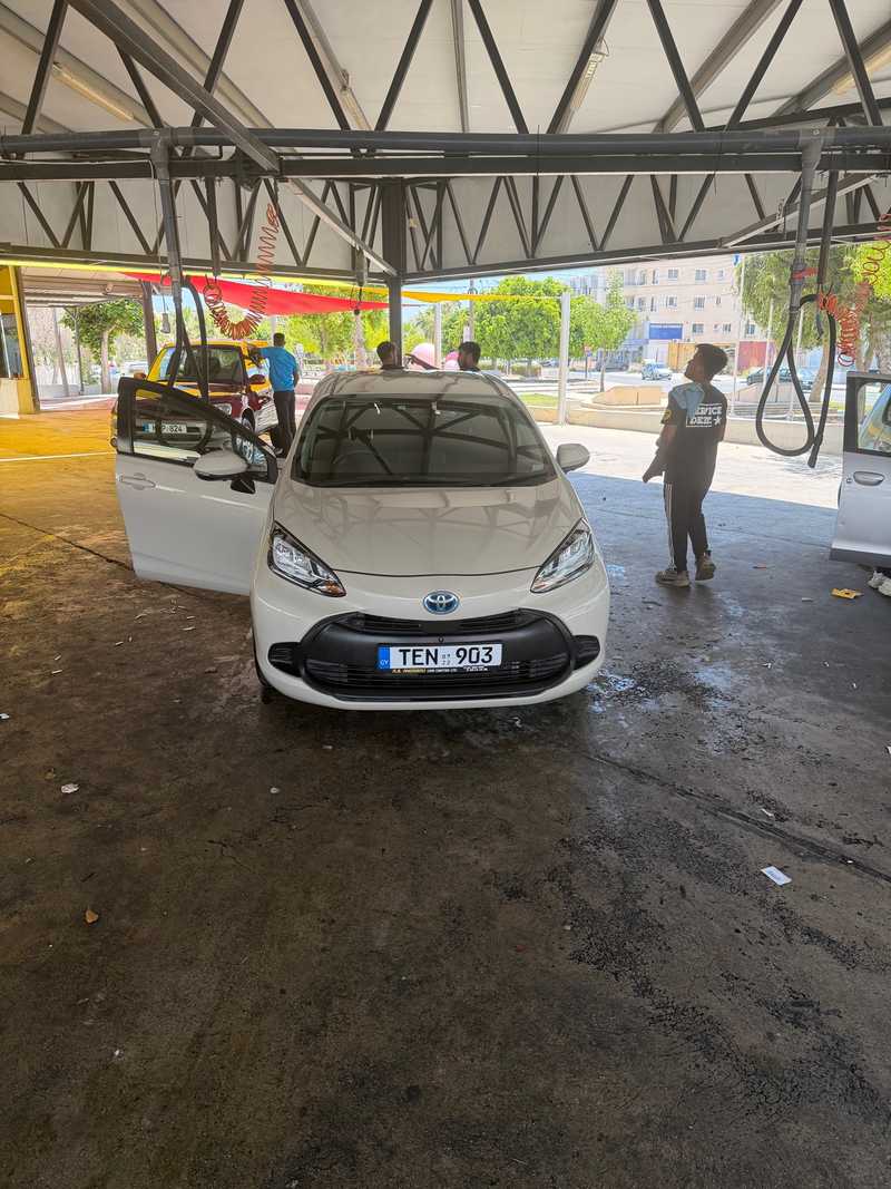 Toyota Aqua 1,5L 2022