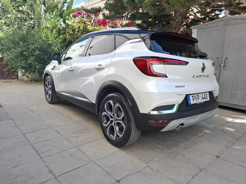 2021 Renault Captur 1,3L 2021 Cyprus