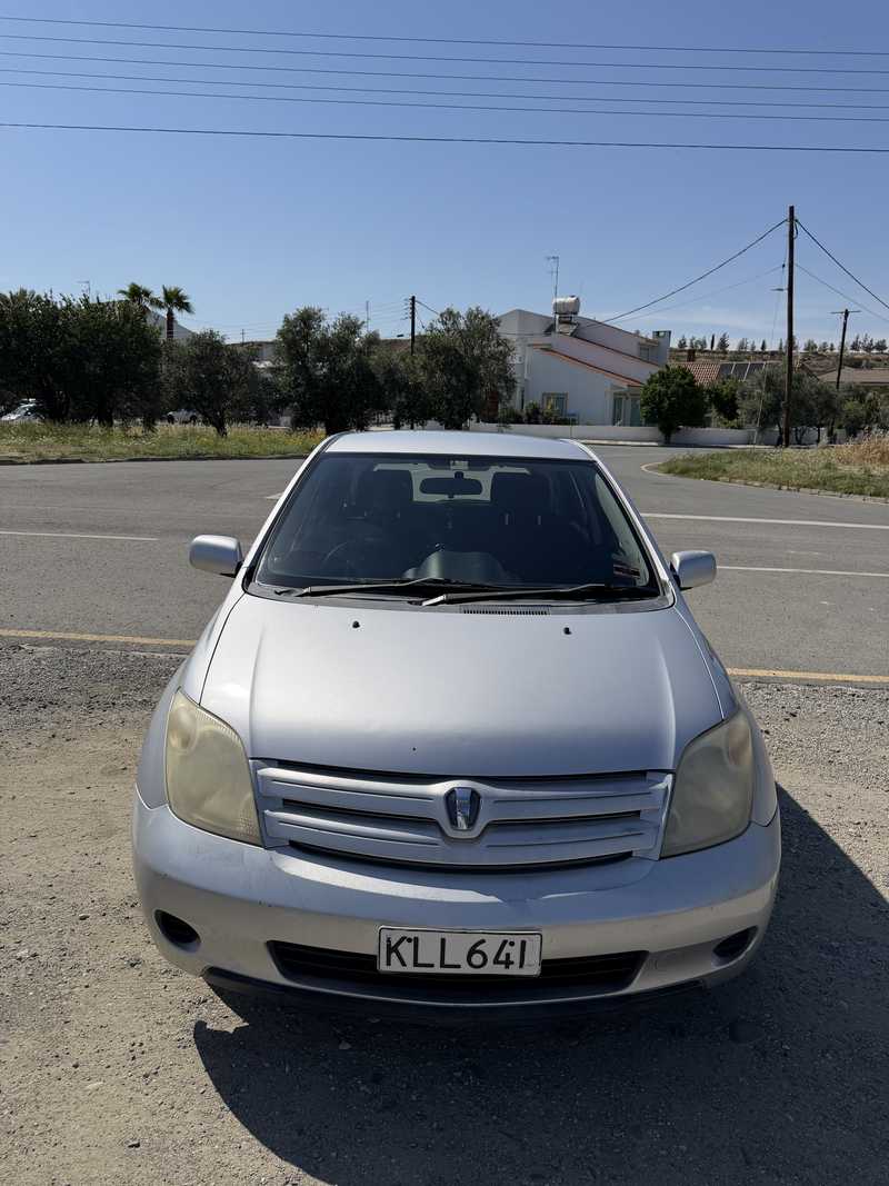 Toyota Ist 1,3L 2002