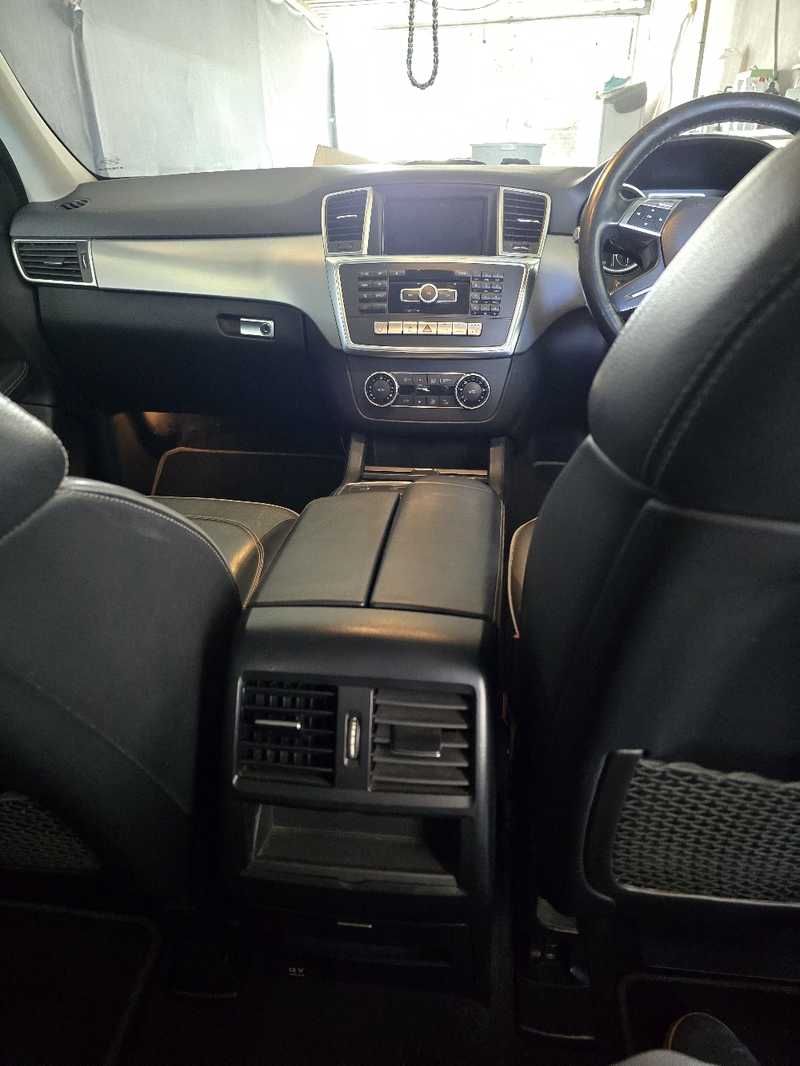 2013 Mercedes-Benz M-Class 2,5L 2013 Cyprus