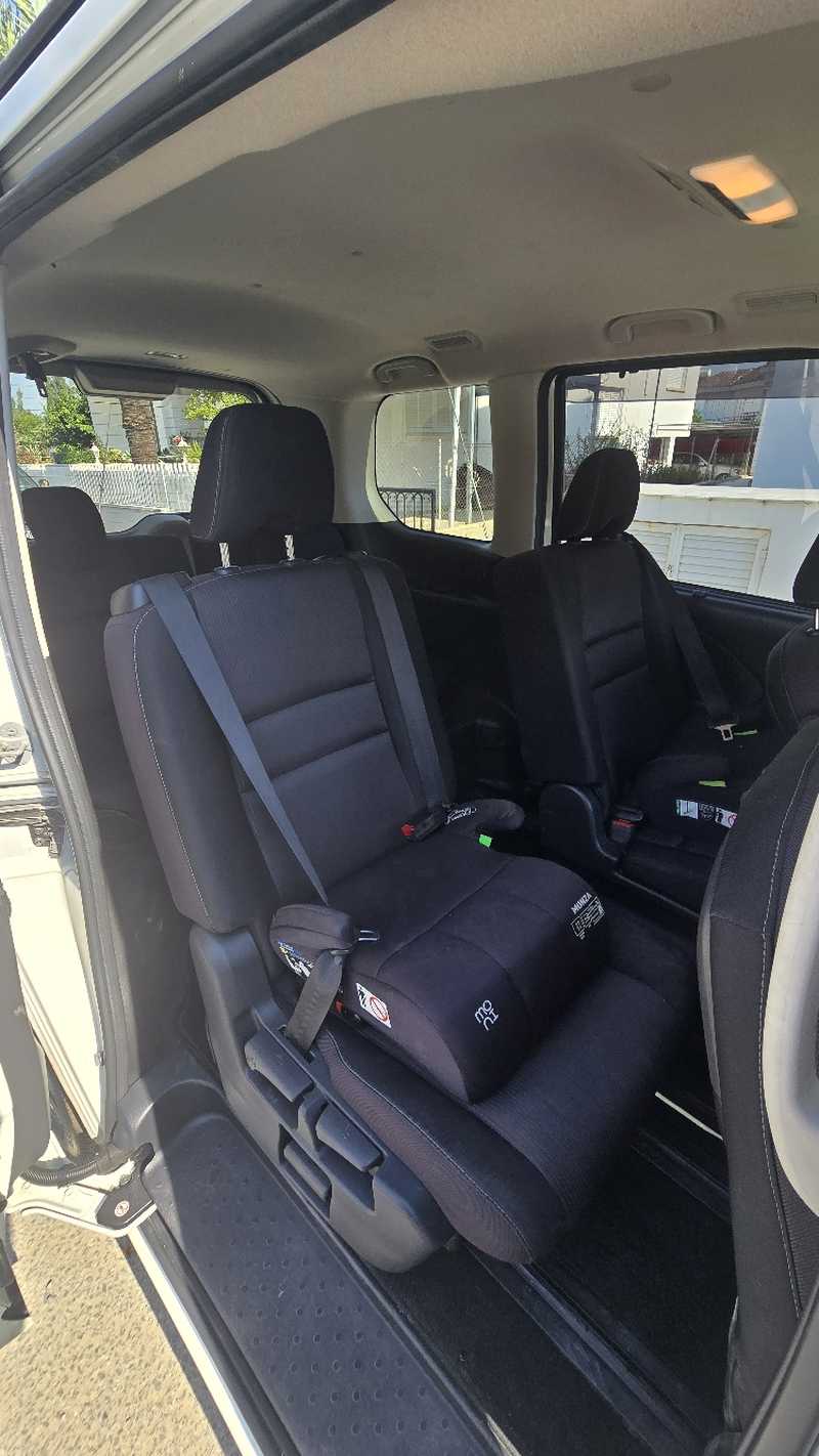 2020 Nissan Serena 2,0L 2020 Cyprus