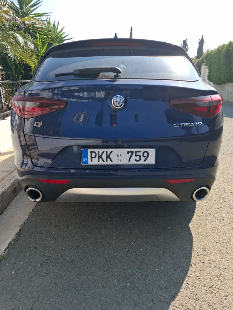 2019 Alfa Romeo Stelvio 2,2L 2019 Cyprus