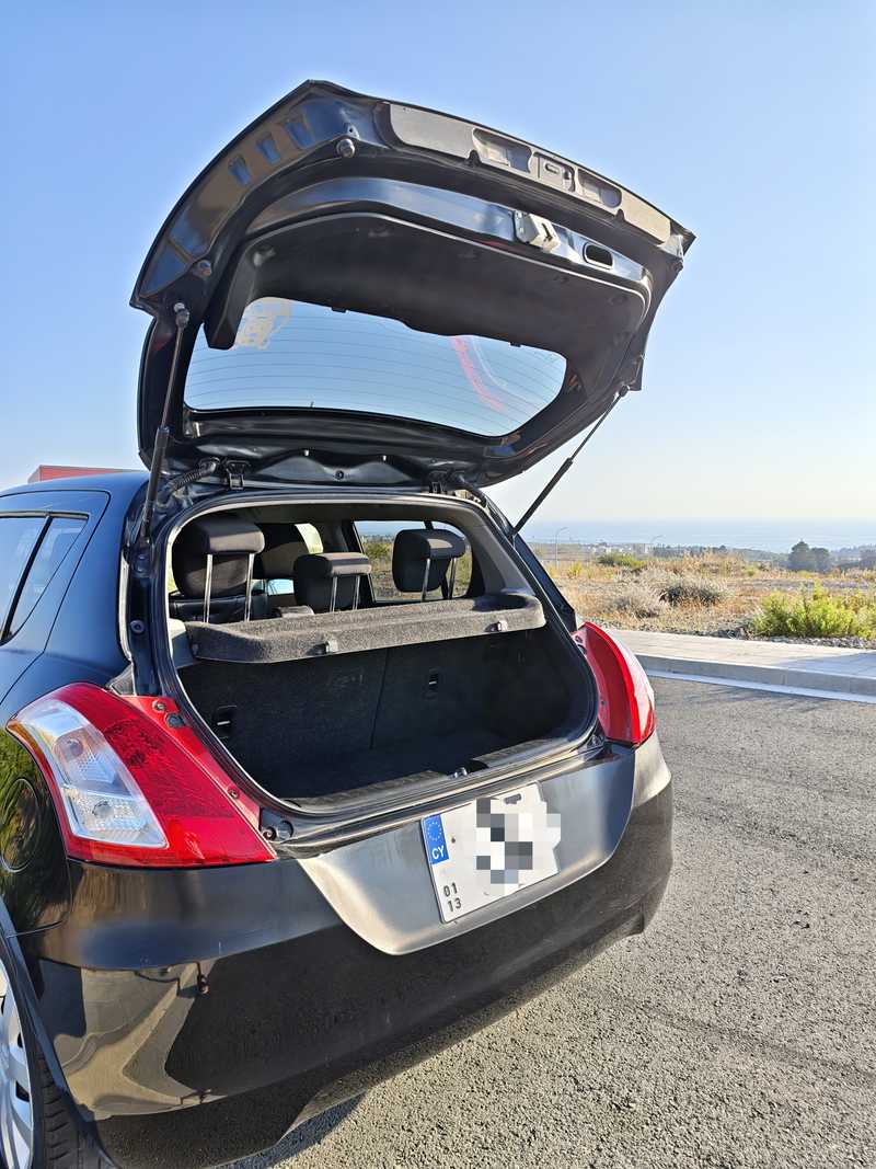 2013 Suzuki Swift 2,0L 2013 Cyprus
