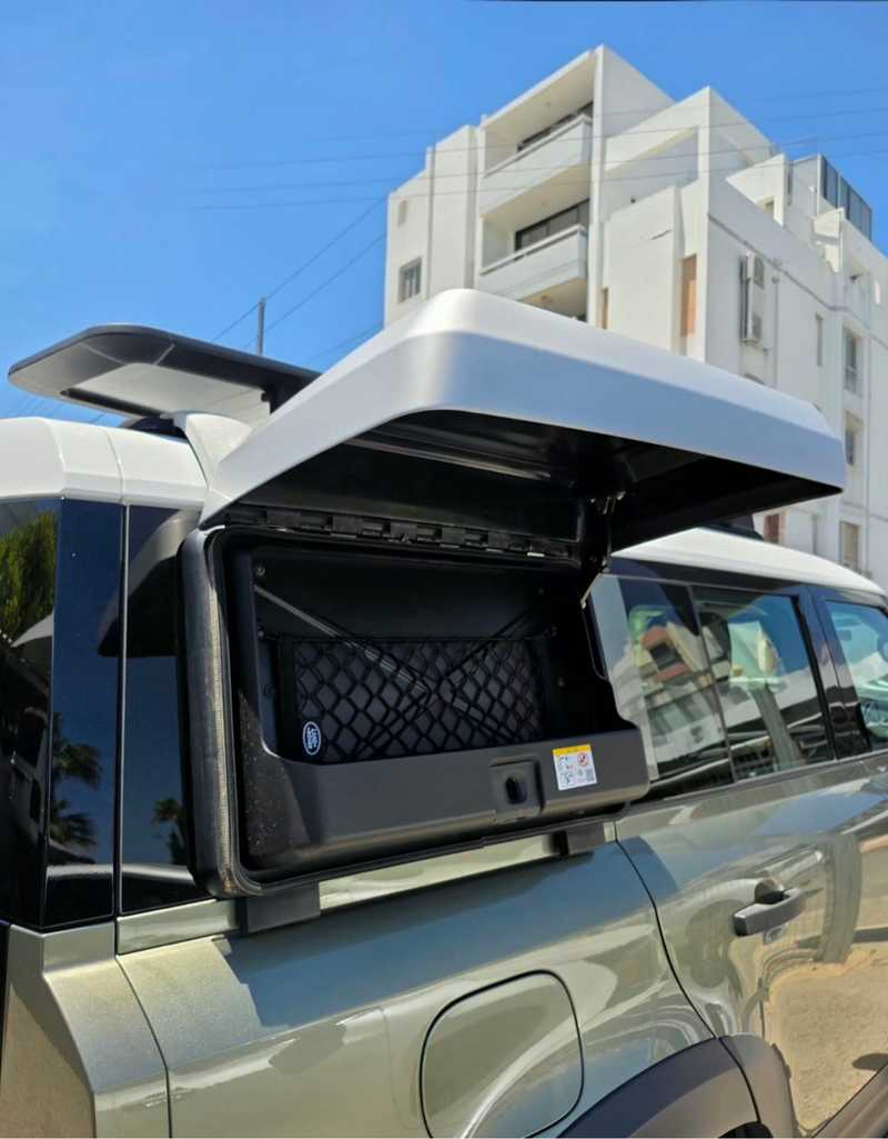 2019 Land Rover Defender 2,0L 2019 Cyprus