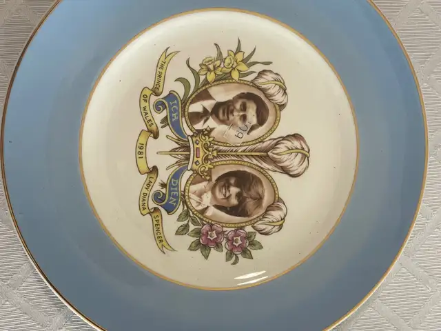 Commemorative wedding of prince charles and lady diana spencer, Επαρχία Λευκωσίας — 'Έγκωμη