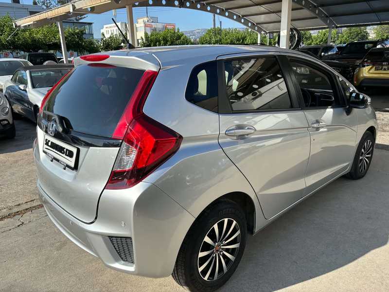2017 Honda Fit 1,3L 2017 Cyprus