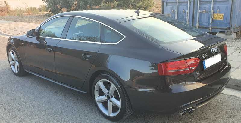 2010 Audi A5 2,0L 2010 Cyprus