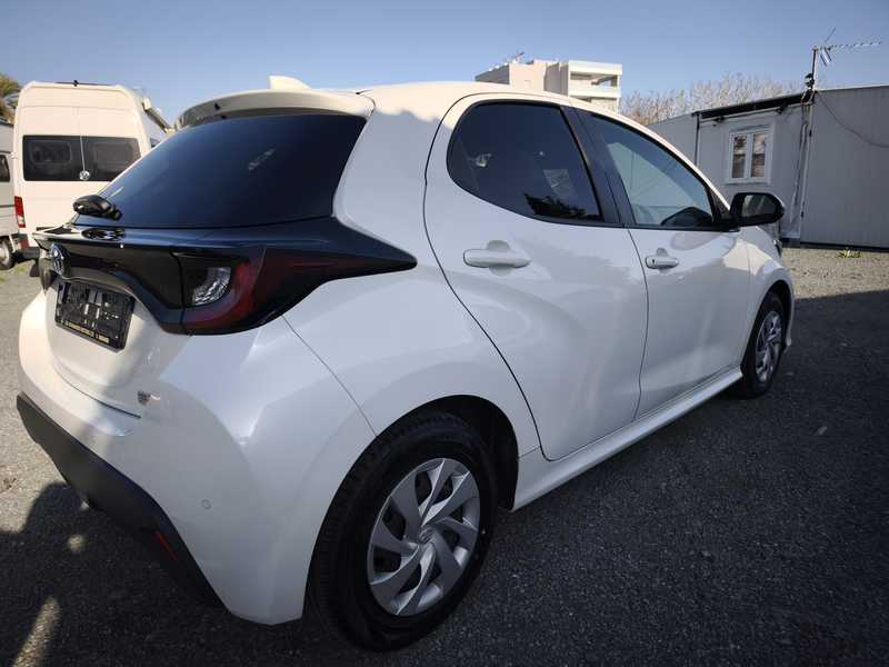2021 Toyota Yaris 1,5L 2021 Cyprus